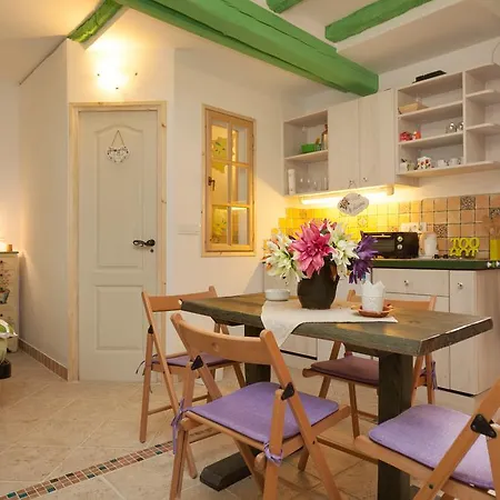 Studio With Garden In Rovinj Extérieur photo