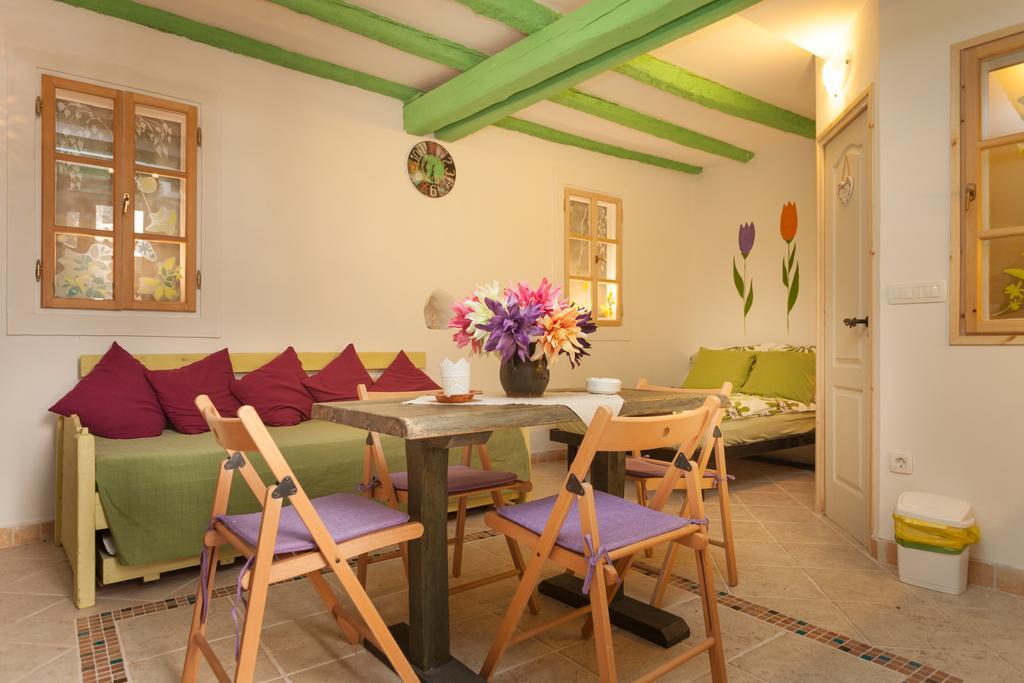 With Garden In Appartement *